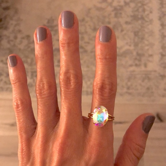 Aurora Borealis + Gold Oval Crystal Ring - Picture 9 of 16